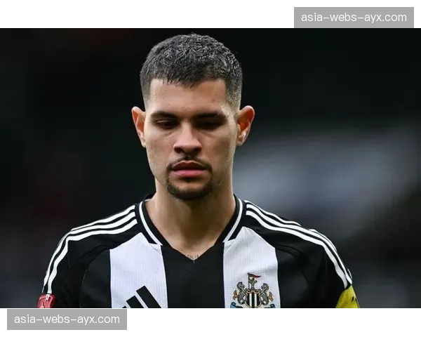 电讯报：纽卡斯尔为吉马良斯标价超过一亿英镑